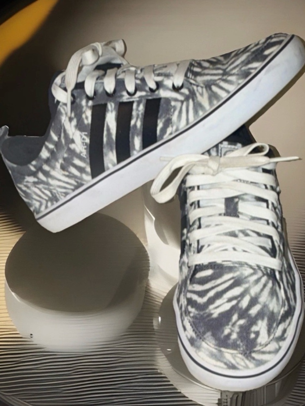 Adidas Originals AR-D1 Low Tie Dye Marble S84508 Men’s 6 / Women’s 7 Rare 2014